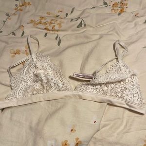 Lacy White Victoria’s Secret Bralette